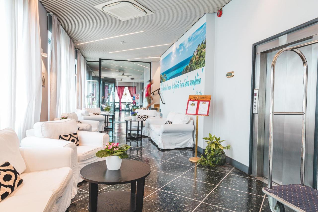 Hotel Santa Maria Chiavari Exteriör bild